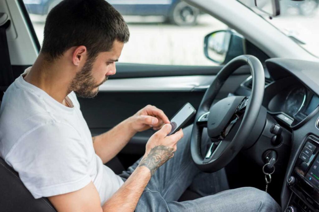 Do papel ao smartphone: como a tecnologia está mudando o licenciamento de veículos